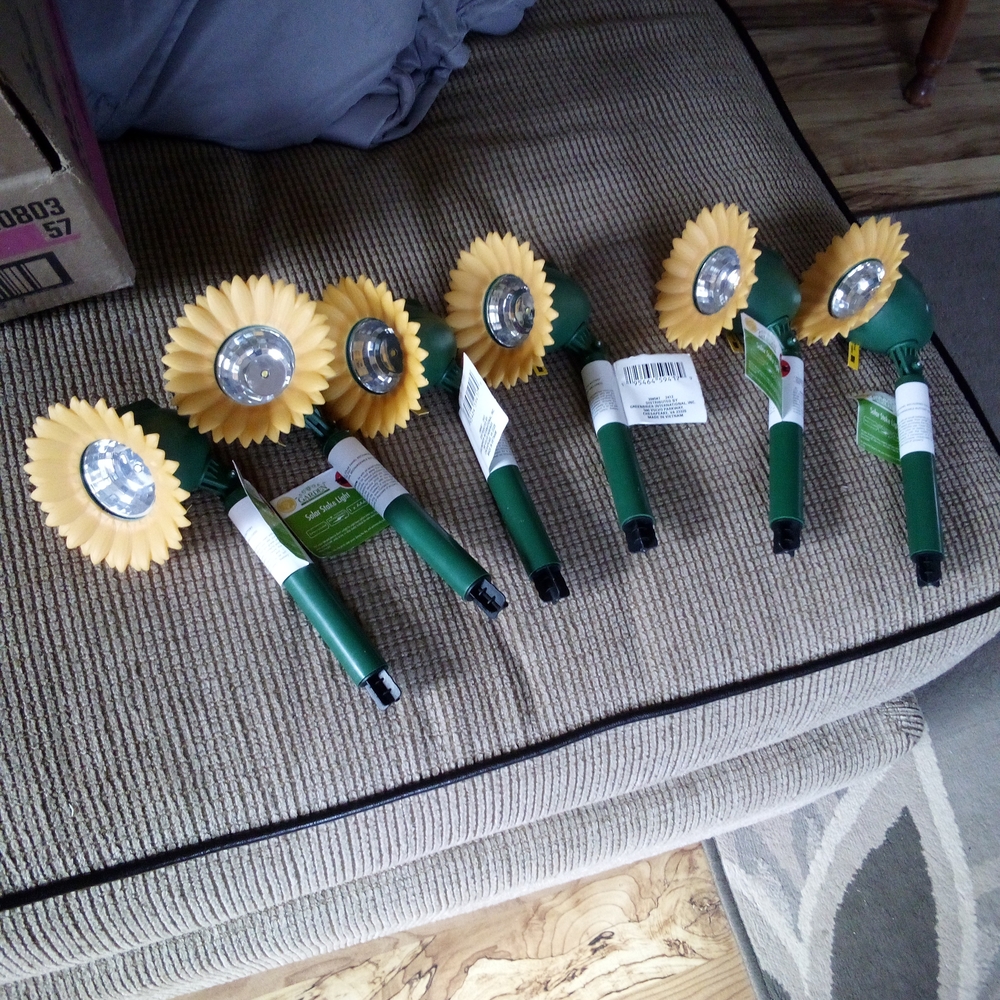Sunflower Solar Garden Lights